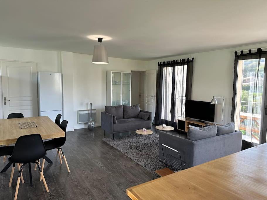 Villa Constance 3 Antibes - Spacieux Logement En Dernier Etage Eksteriør billede